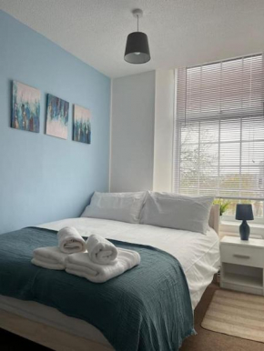 Entire Flat in Barnsley Centre